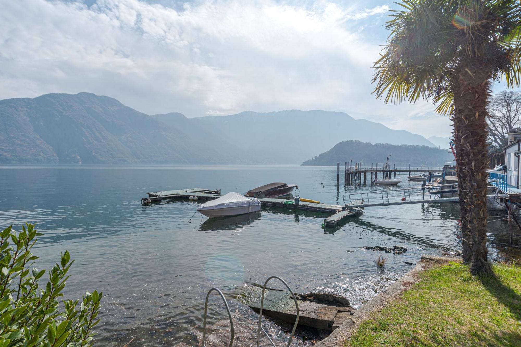 Casetta Al Lago Mezzegra Exteriör bild